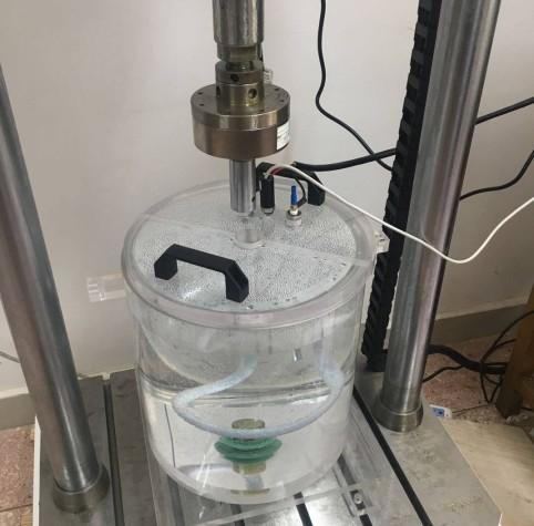 腐蚀环境下材料的腐蚀慢拉伸性能试验仪器